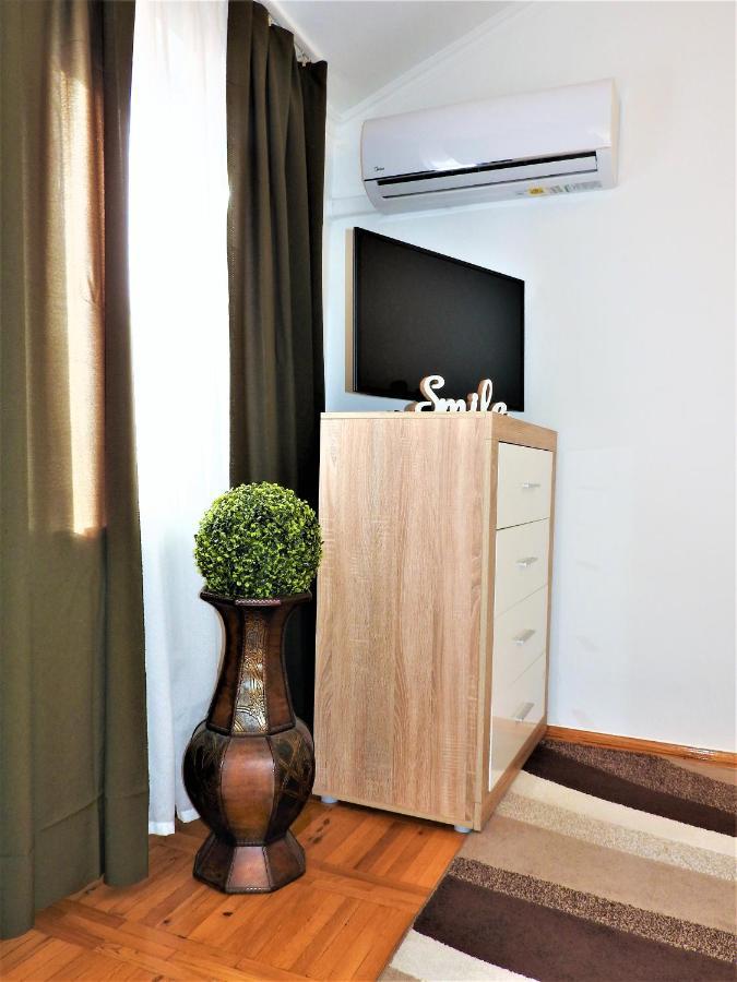 Lena Apartman - Eger Exterior foto