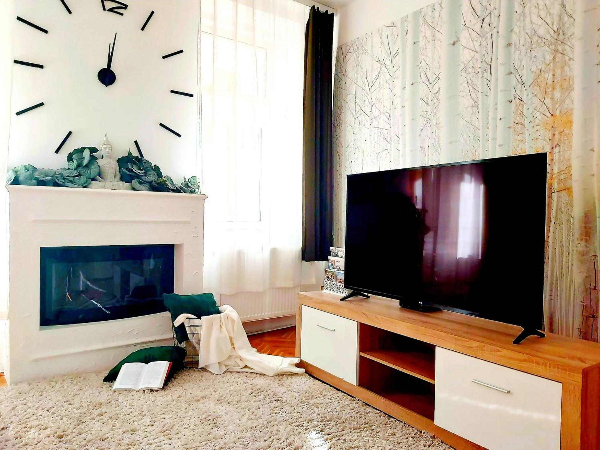 Lena Apartman - Eger Exterior foto